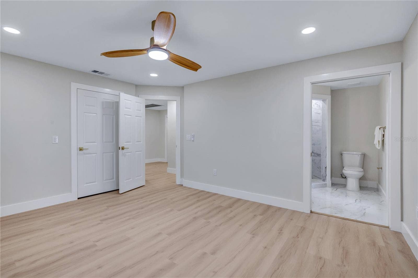 2637 GRACE MANOR, Lakeland, FL 33812 2637 GRACE MANOR, Lakeland, FL 33812