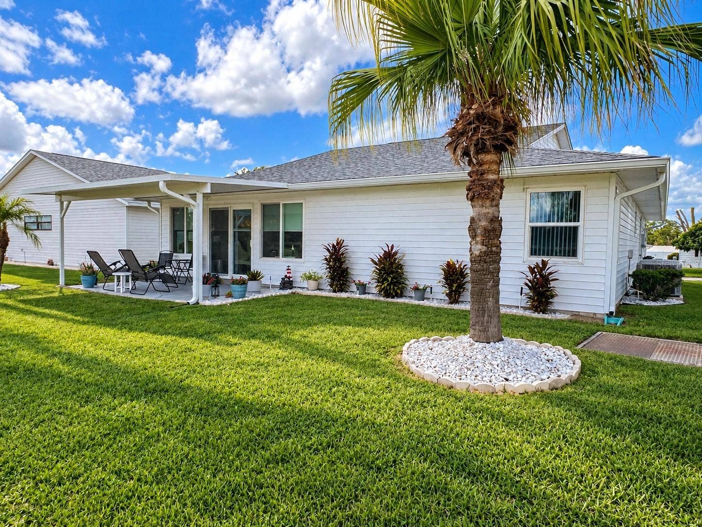 3273 PEBBLE BEND DRIVE, Lakeland, FL 33810 3273 PEBBLE BEND DRIVE, Lakeland, FL 33810