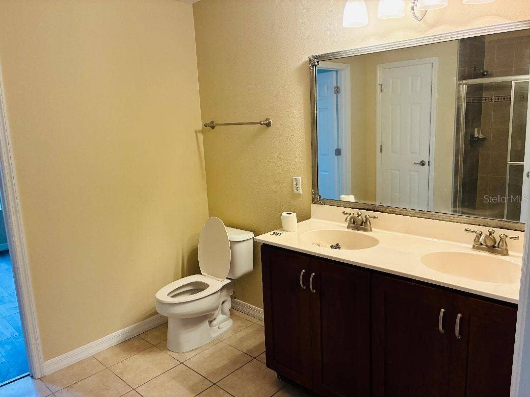 2216 ONTARIO WAY, Lakeland, FL 33805 2216 ONTARIO WAY, Lakeland, FL 33805