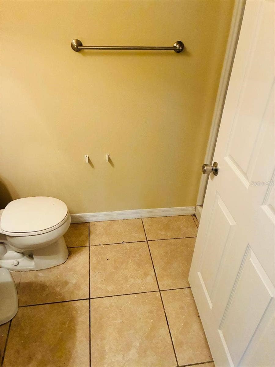 2216 ONTARIO WAY, Lakeland, FL 33805 2216 ONTARIO WAY, Lakeland, FL 33805