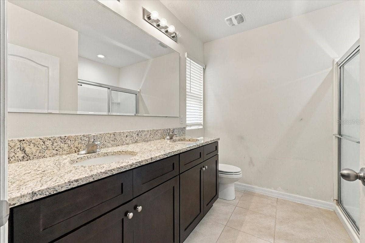 261 ST THOMAS DRIVE, Mulberry, FL 33860 Primary Bath
