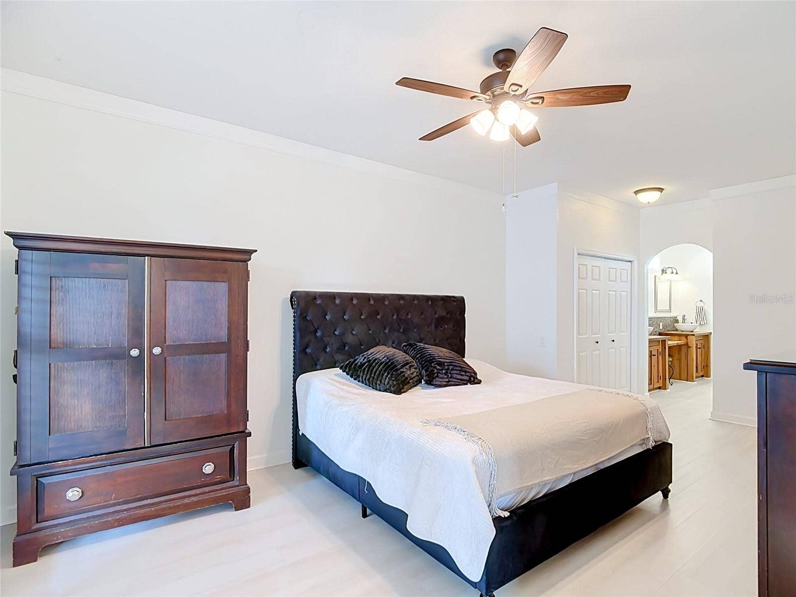 3934 WINDCHIME LANE, Lakeland, FL 33811 master bedroom