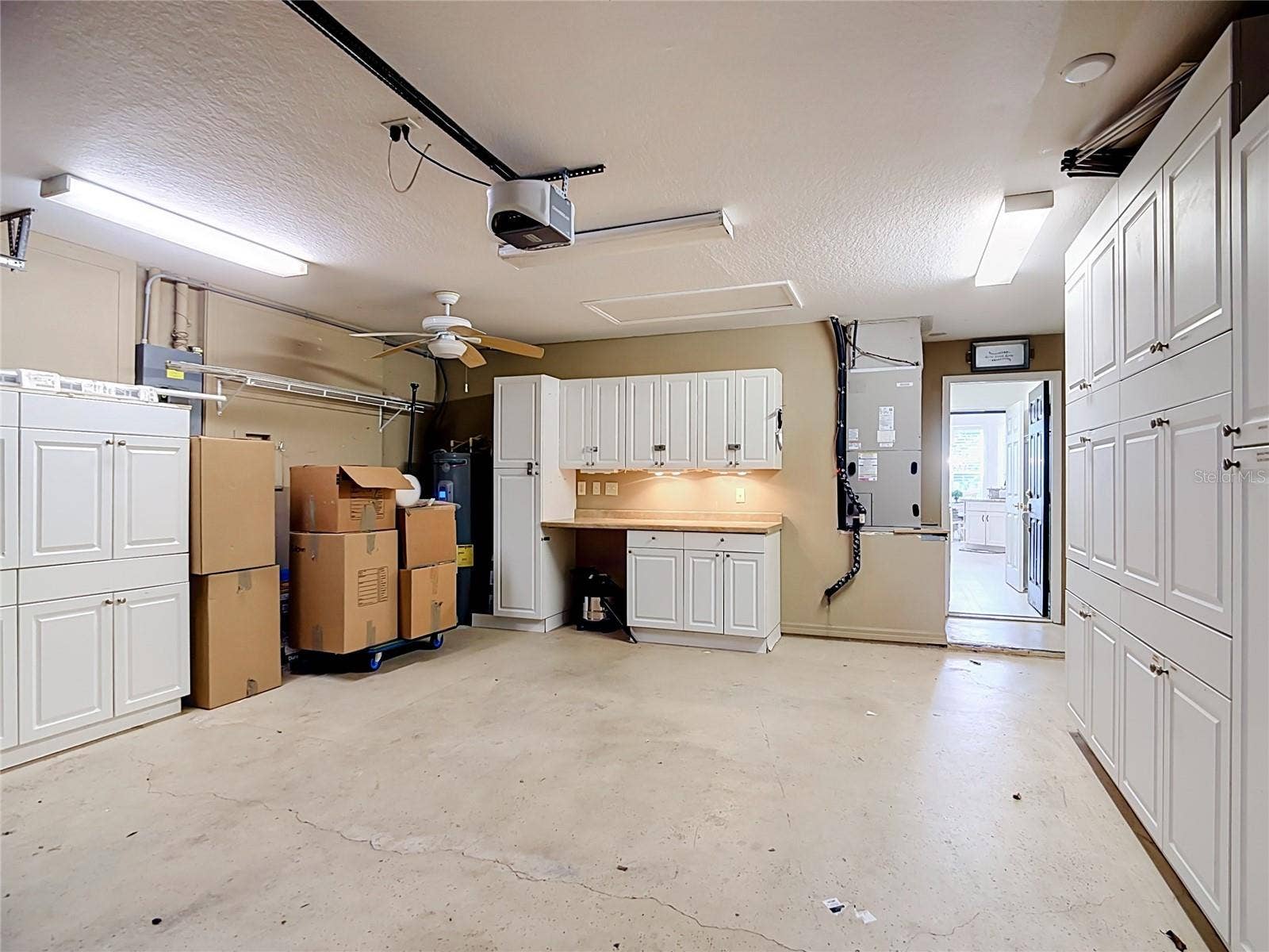 3934 WINDCHIME LANE, Lakeland, FL 33811 garage 1
