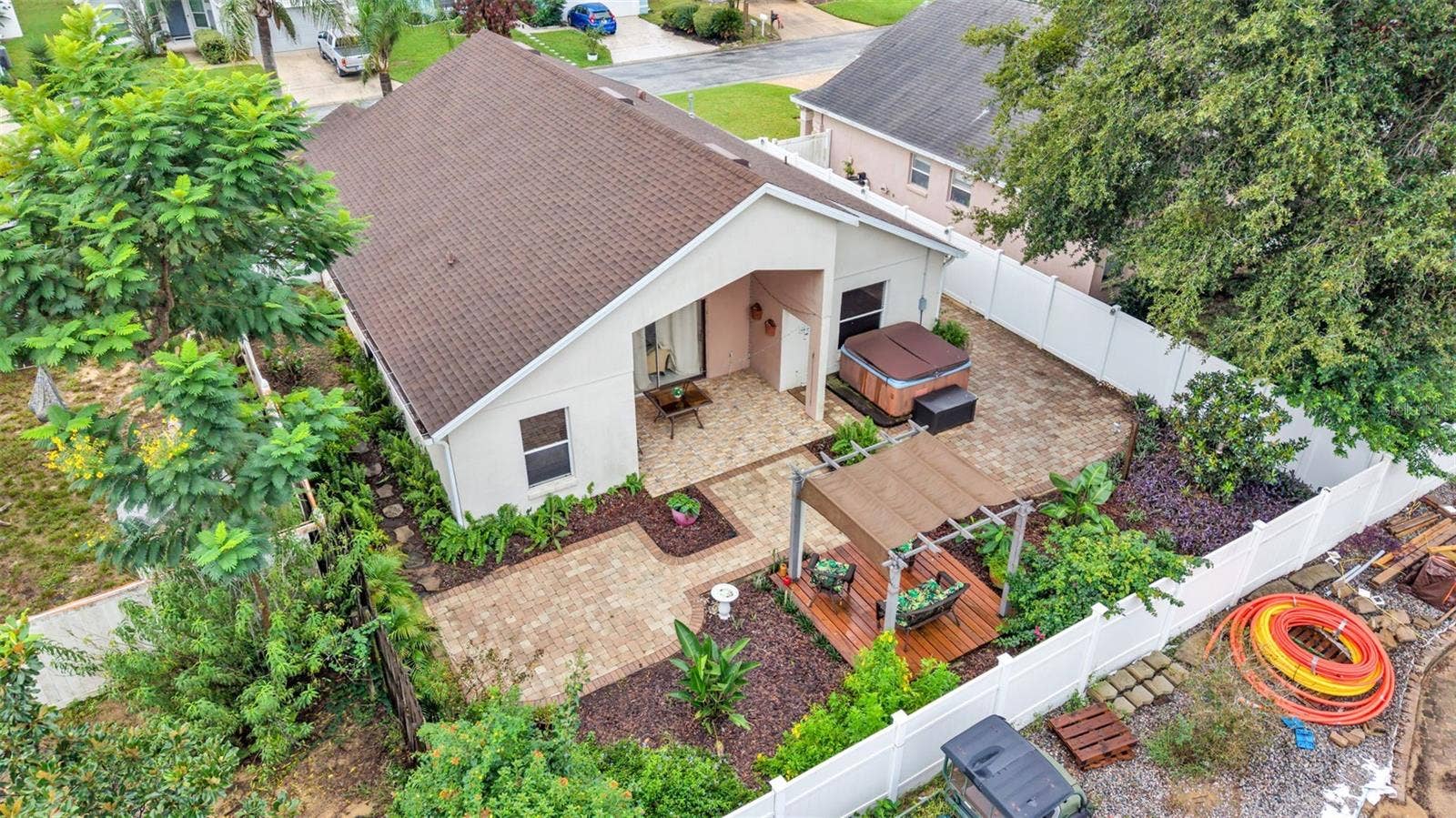 126 KING GEORGE DRIVE, Davenport, FL 33837
