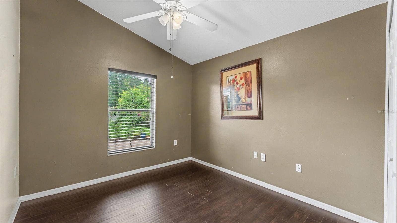 Guestroom 2