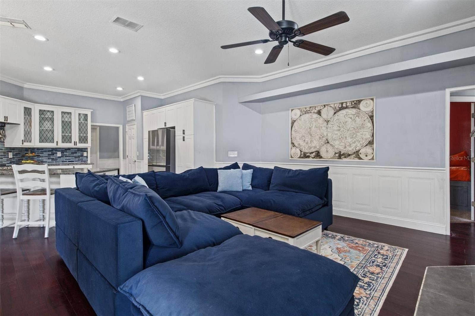 2809 CHATSWORTH LANE, Lakeland, FL 33812 Family Room