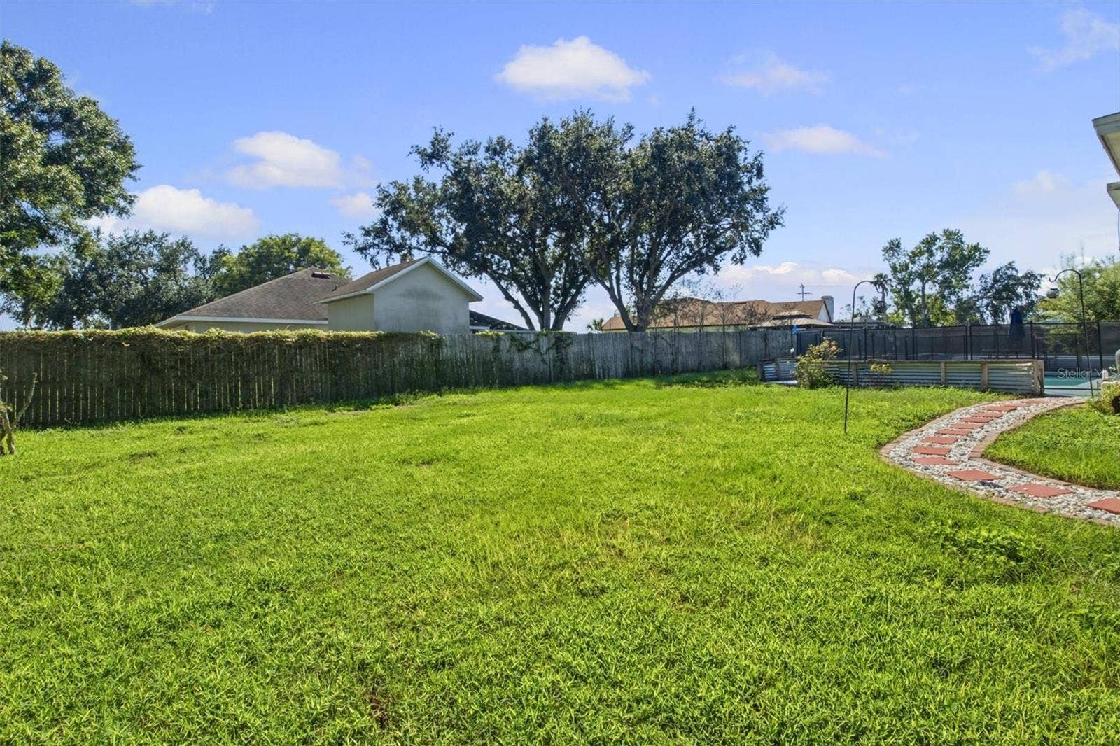 2809 CHATSWORTH LANE, Lakeland, FL 33812 Back Yard View