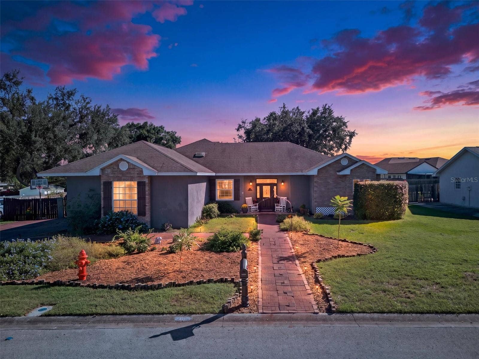 2809 CHATSWORTH LANE, Lakeland, FL 33812 Front of Home