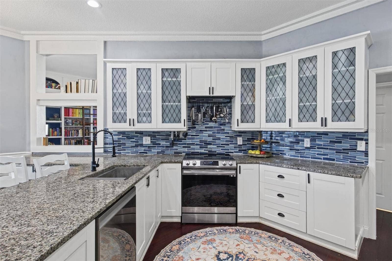 2809 CHATSWORTH LANE, Lakeland, FL 33812 Kitchen