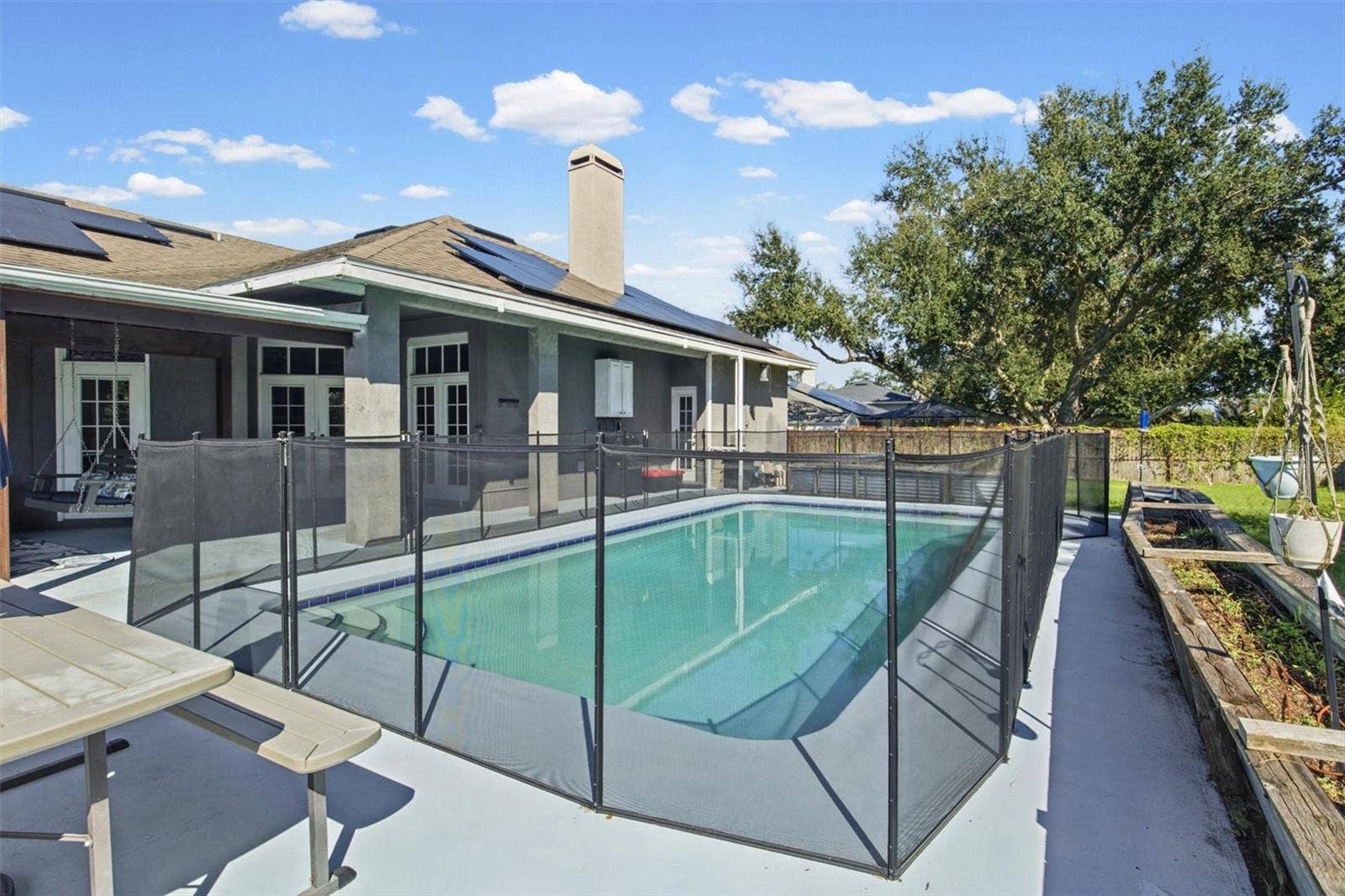 2809 CHATSWORTH LANE, Lakeland, FL 33812 Pool