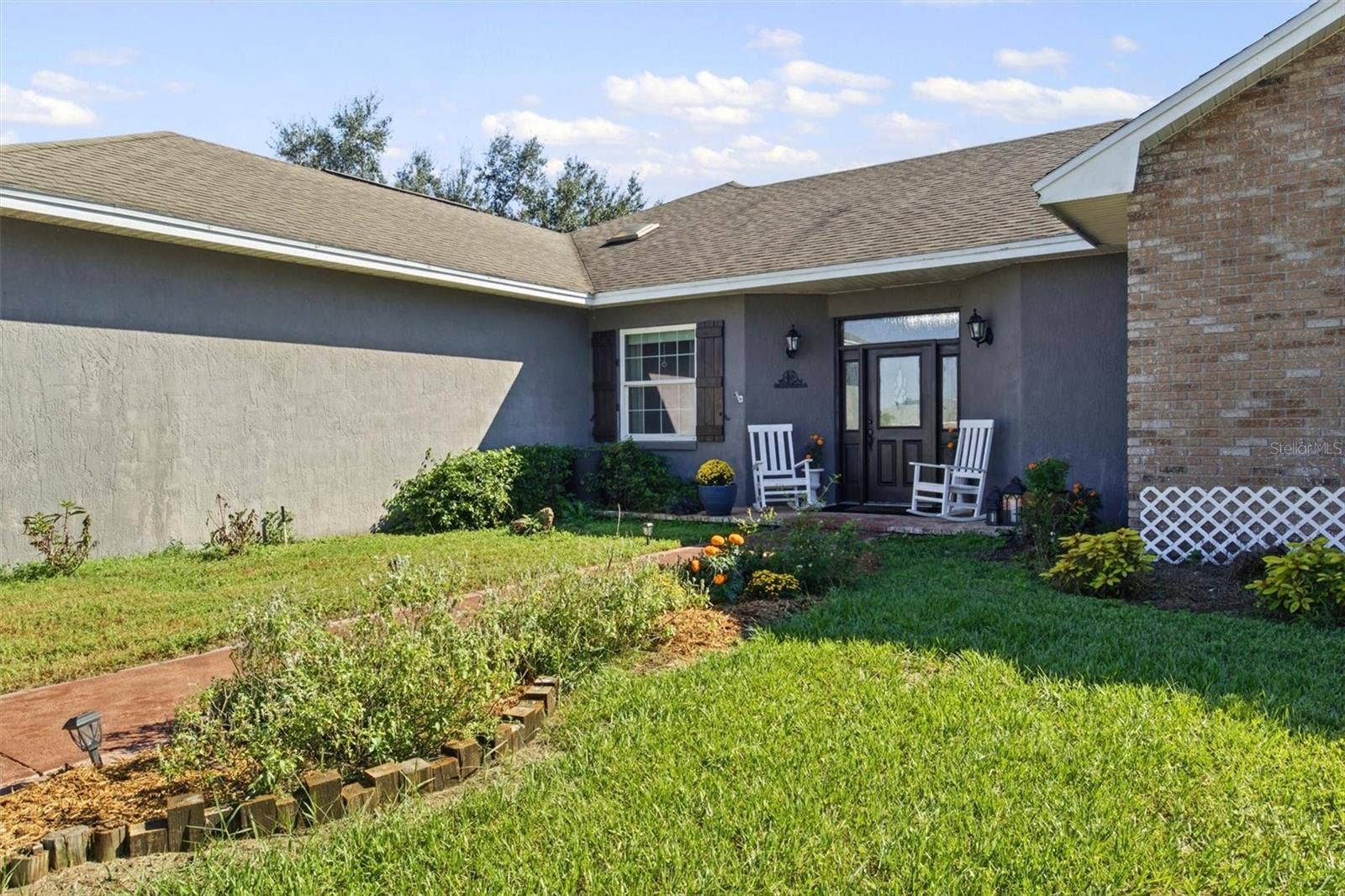 2809 CHATSWORTH LANE, Lakeland, FL 33812 Front of Home