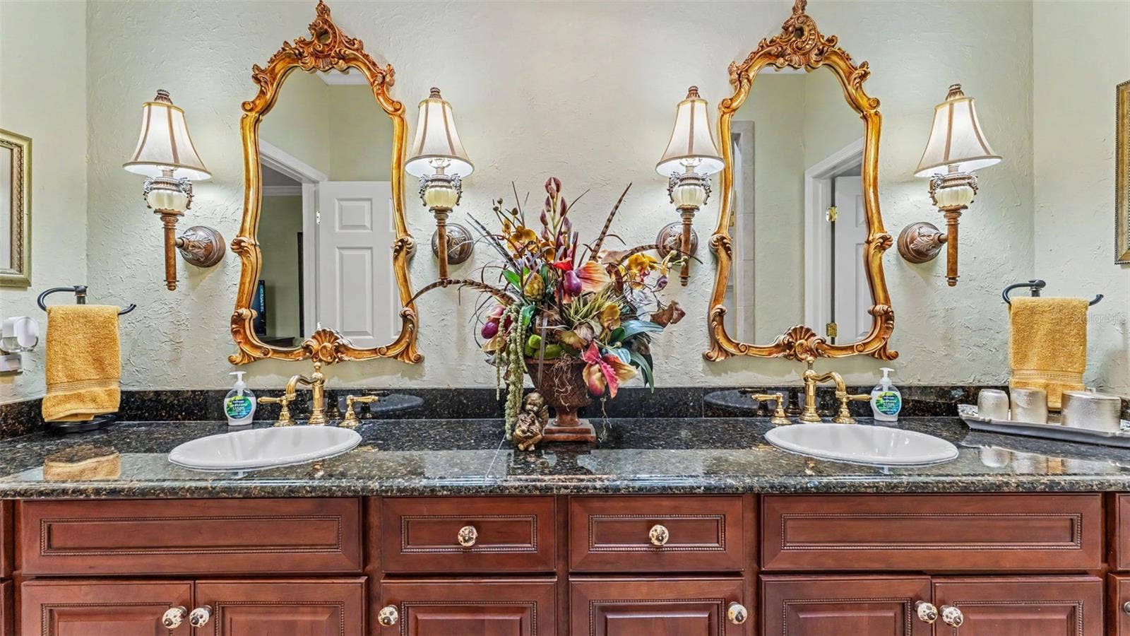 148 E CHRISTINA BOULEVARD, Lakeland, FL 33813