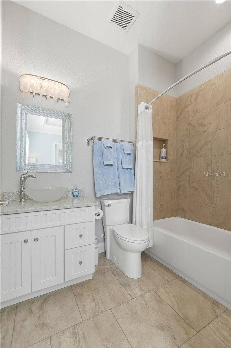 759 TEABERRY TRAIL, Polk City, FL 33868 759 TEABERRY TRAIL, Polk City, FL 33868