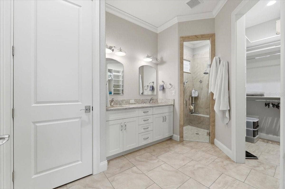 759 TEABERRY TRAIL, Polk City, FL 33868 759 TEABERRY TRAIL, Polk City, FL 33868