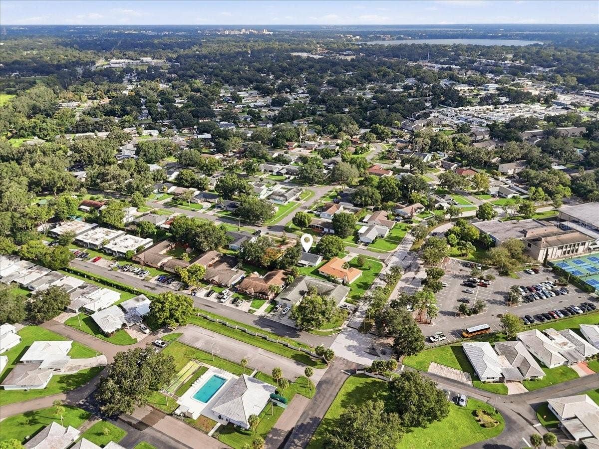 422 DUCHESS DRIVE, Lakeland, FL 33803 422 DUCHESS DRIVE, Lakeland, FL 33803