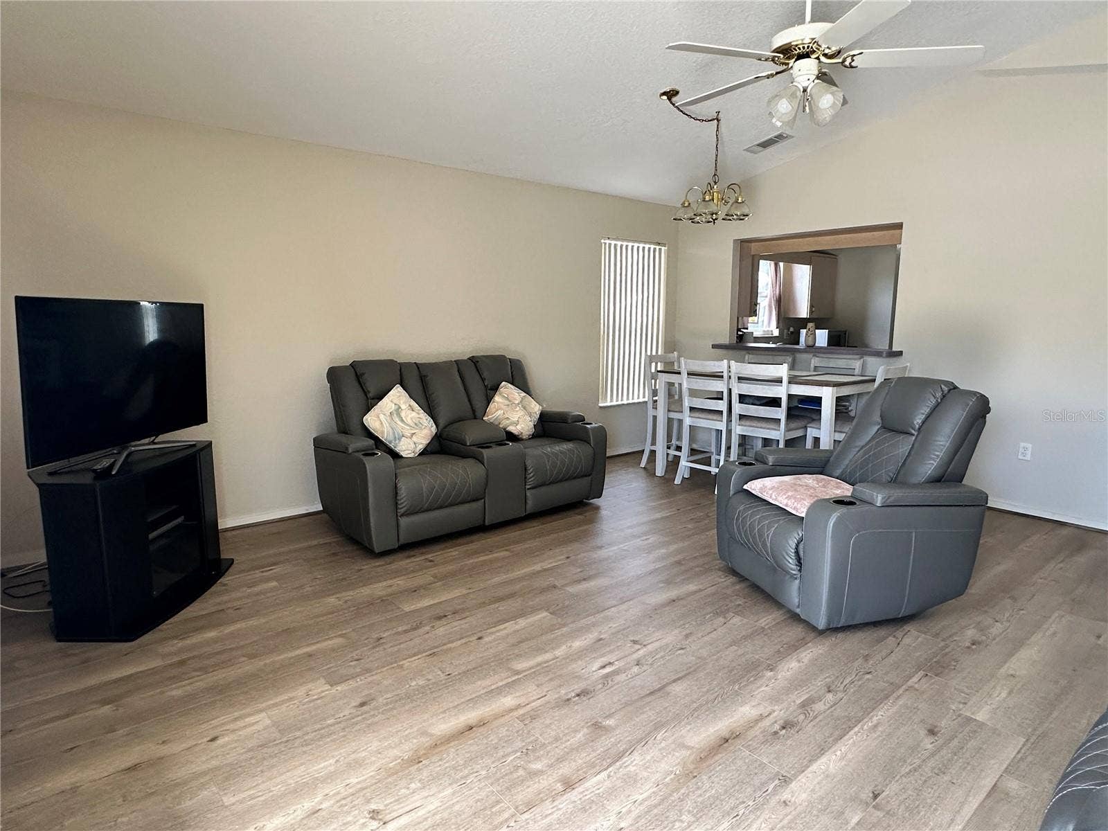 1155 MOTORCOACH DRIVE, Polk City, FL 33868