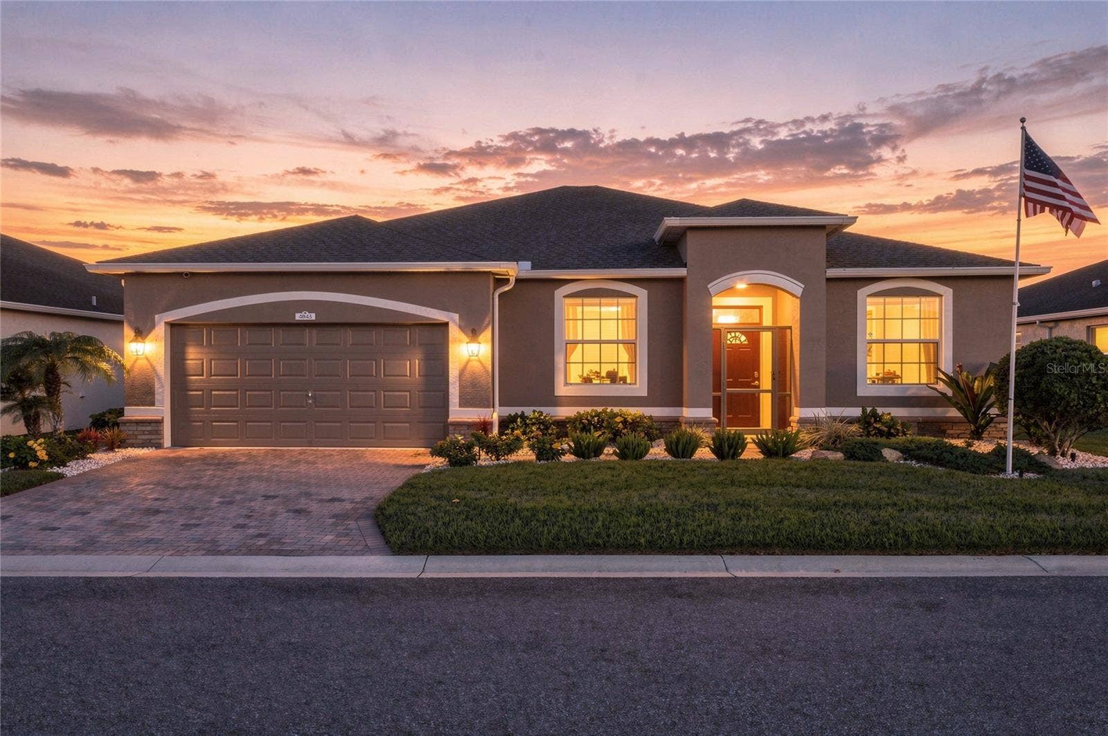 4043 BEDFORD AVENUE, Winter Haven, FL 33884