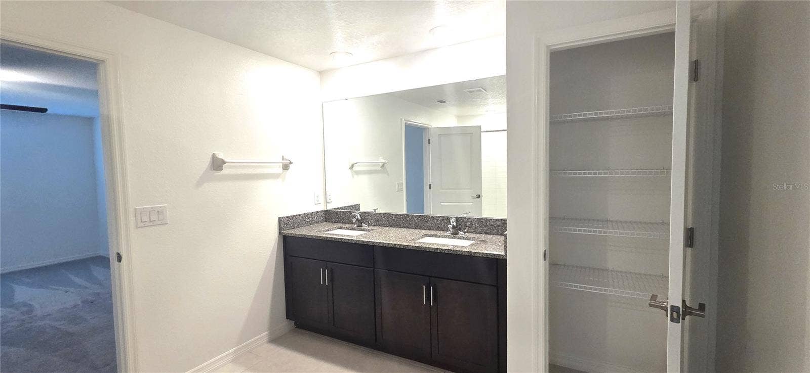 Primary En-suite Bathroom