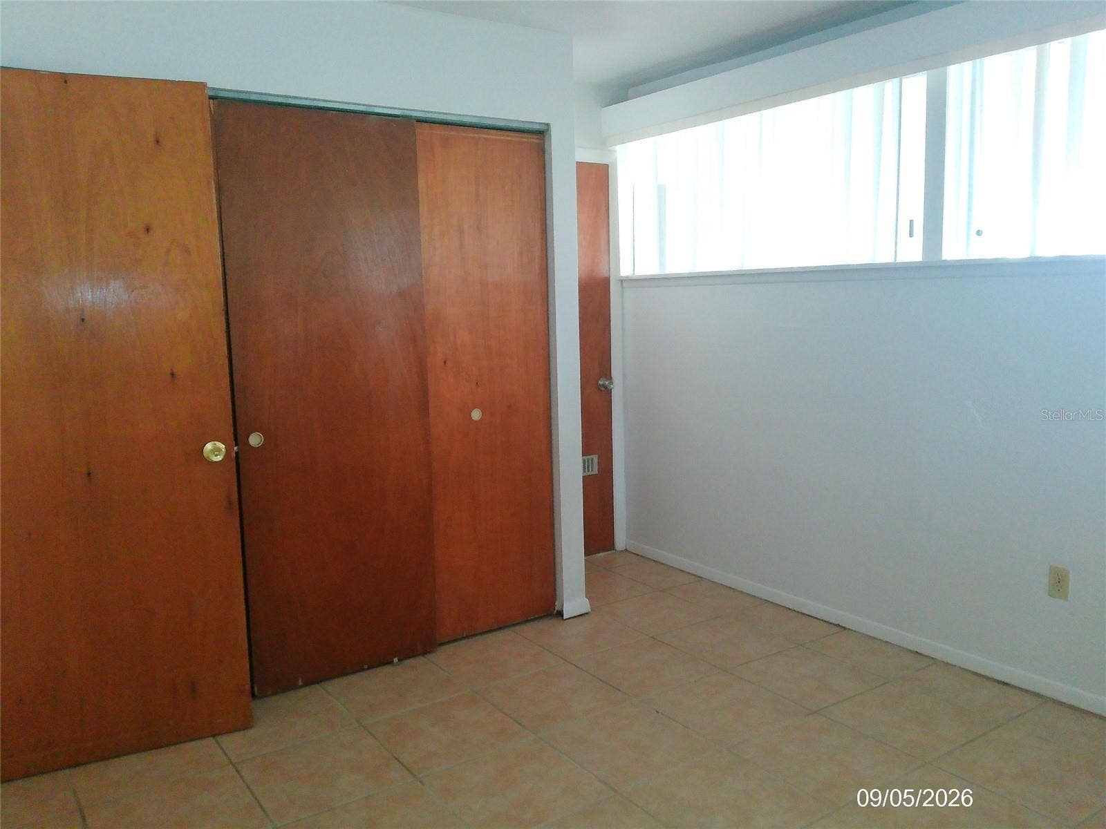 1423 CRYSTAL LAKE DRIVE, Lakeland, FL 33801 1423 CRYSTAL LAKE DRIVE, Lakeland, FL 33801