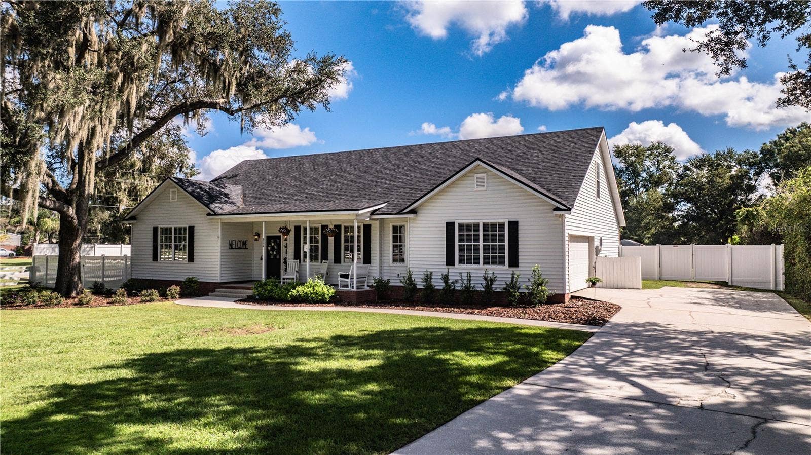 6206 FORESTWOOD DRIVE W, Lakeland, FL 33811 6206 FORESTWOOD DRIVE W, Lakeland, FL 33811
