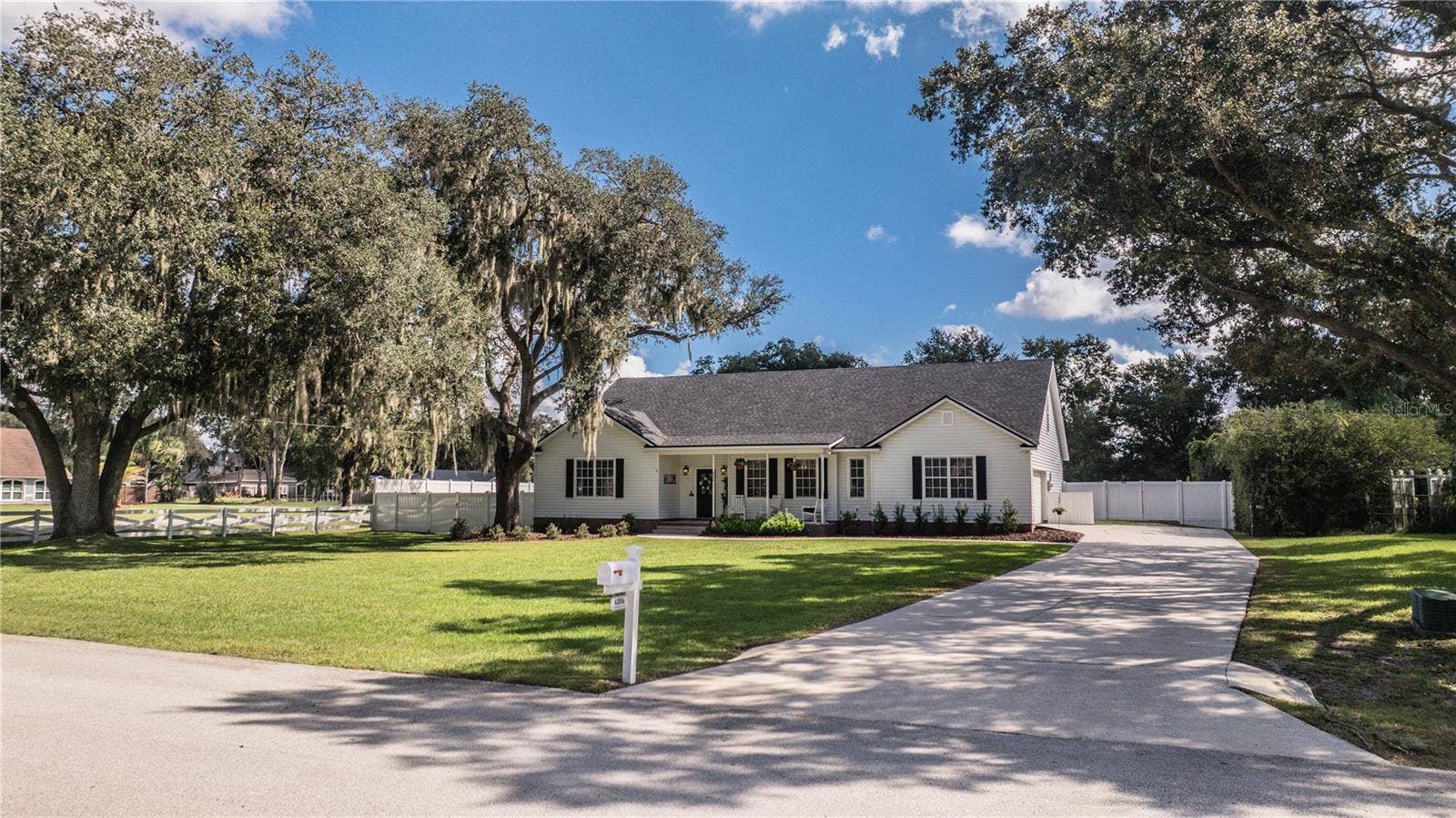 6206 FORESTWOOD DRIVE W, Lakeland, FL 33811 6206 FORESTWOOD DRIVE W, Lakeland, FL 33811
