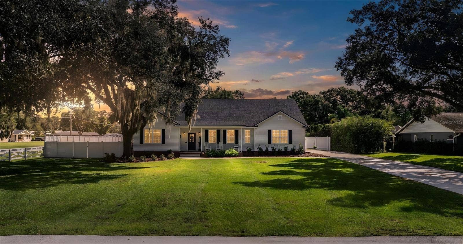 6206 FORESTWOOD DRIVE W, Lakeland, FL 33811 6206 FORESTWOOD DRIVE W, Lakeland, FL 33811