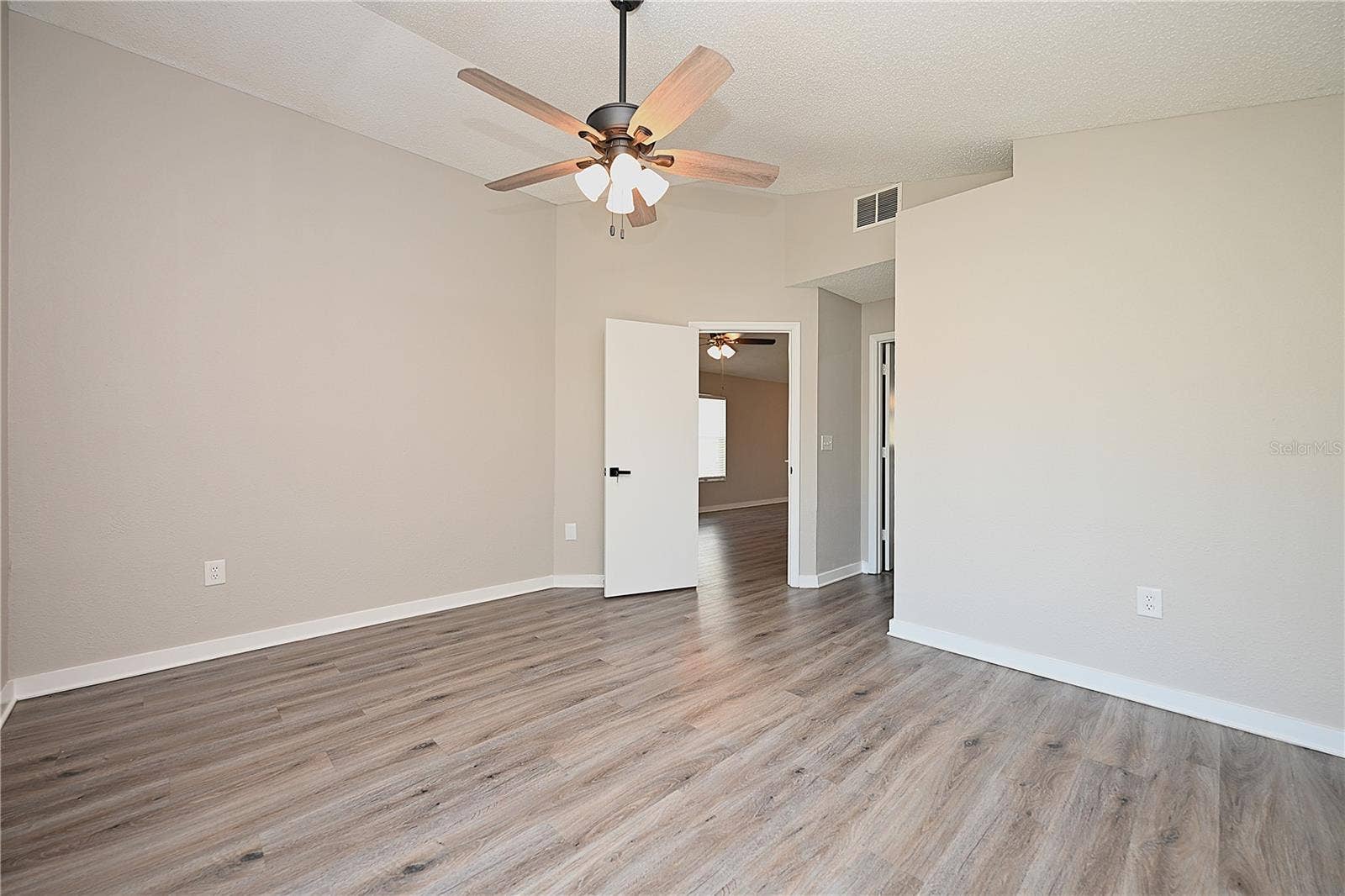 2118 SANDY HOOK, Lakeland, FL 33813 2118 SANDY HOOK, Lakeland, FL 33813