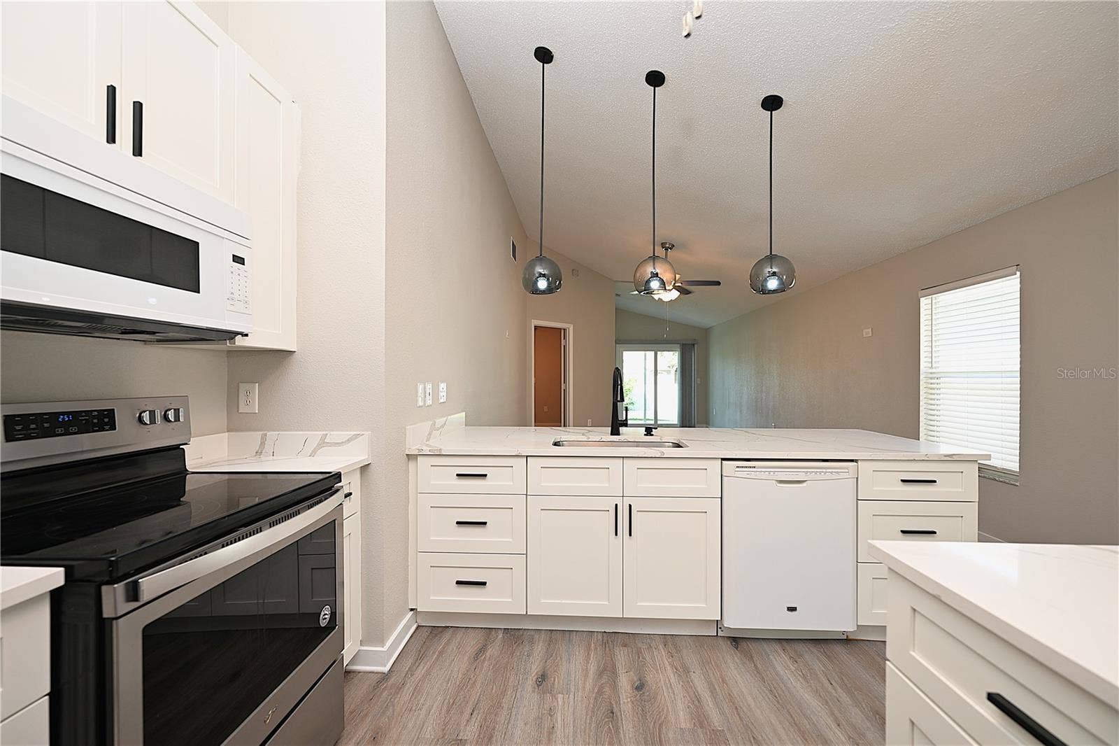 2118 SANDY HOOK, Lakeland, FL 33813 2118 SANDY HOOK, Lakeland, FL 33813