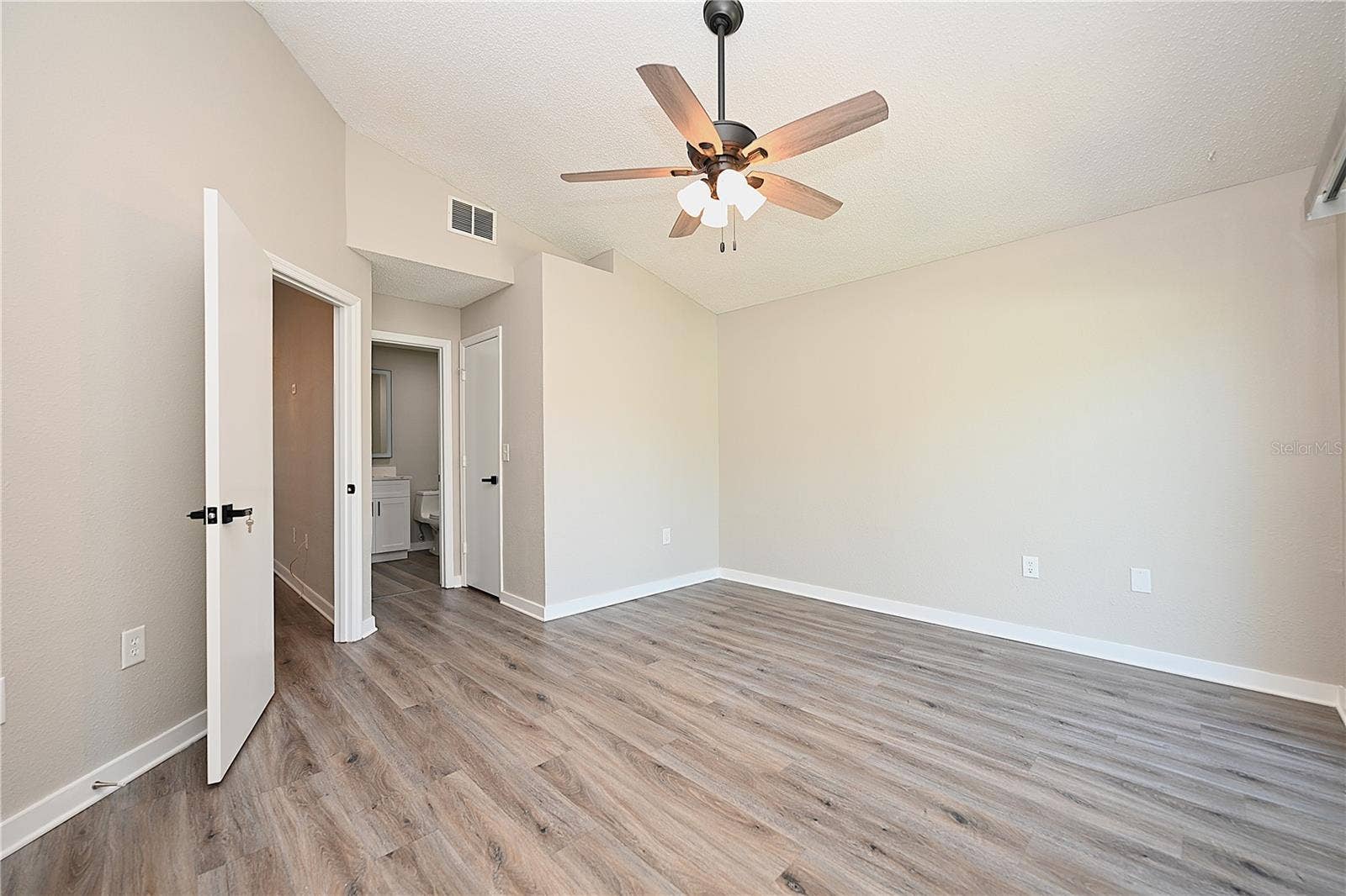 2118 SANDY HOOK, Lakeland, FL 33813 2118 SANDY HOOK, Lakeland, FL 33813