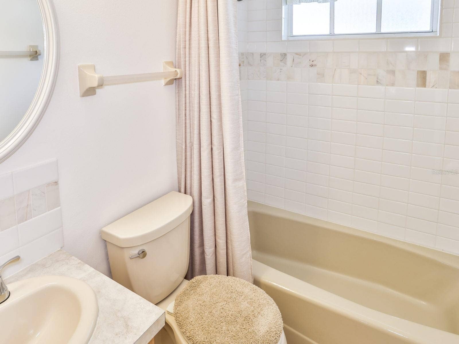 650 PARK LANE, Bartow, FL 33830 Bathroom.