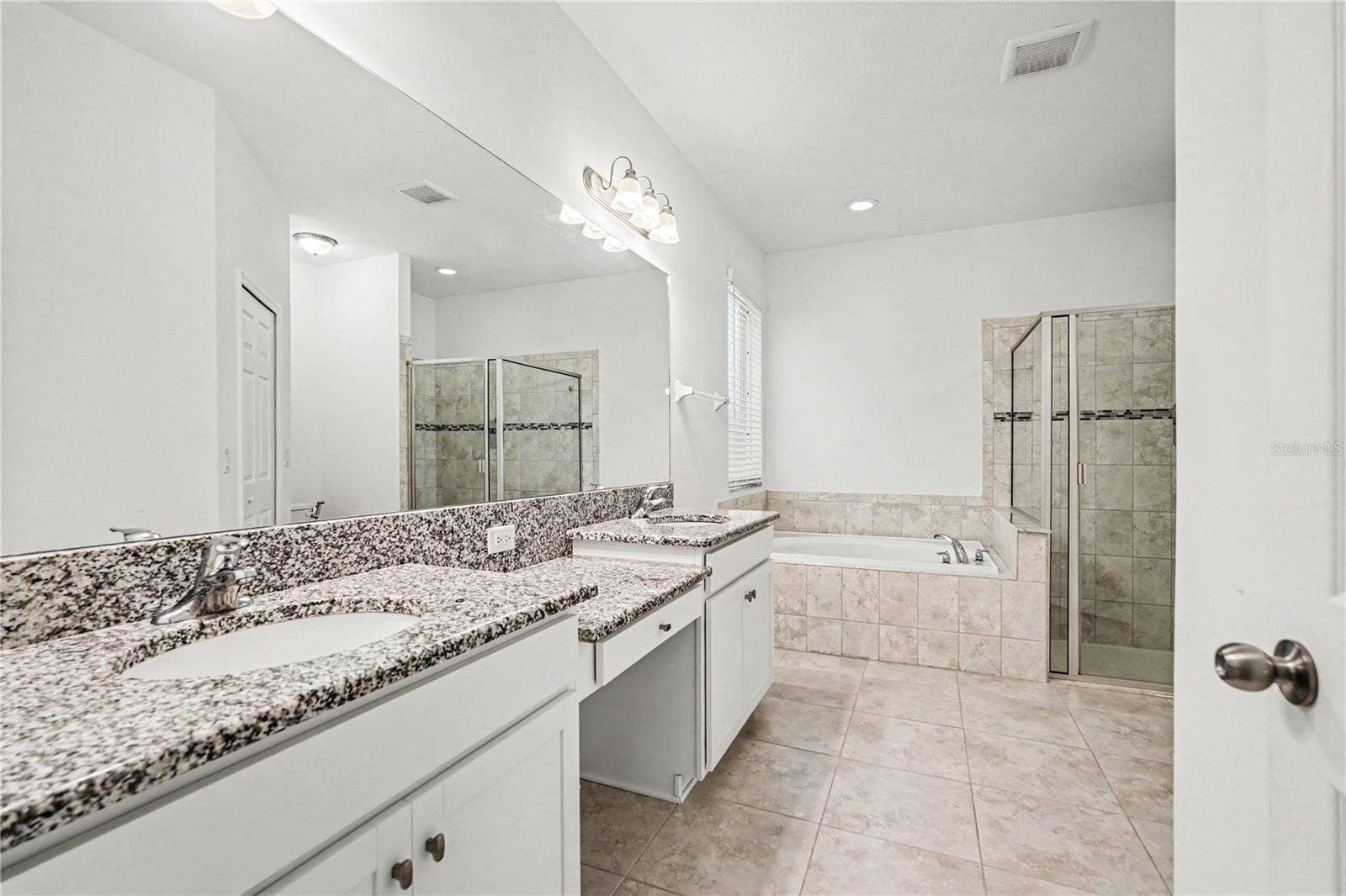 16012 SONOMA GROVE CIRCLE, Tampa, FL 33647