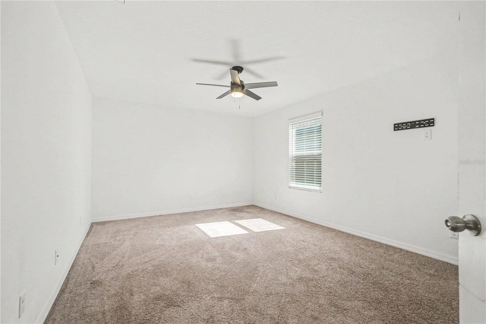 16012 SONOMA GROVE CIRCLE, Tampa, FL 33647
