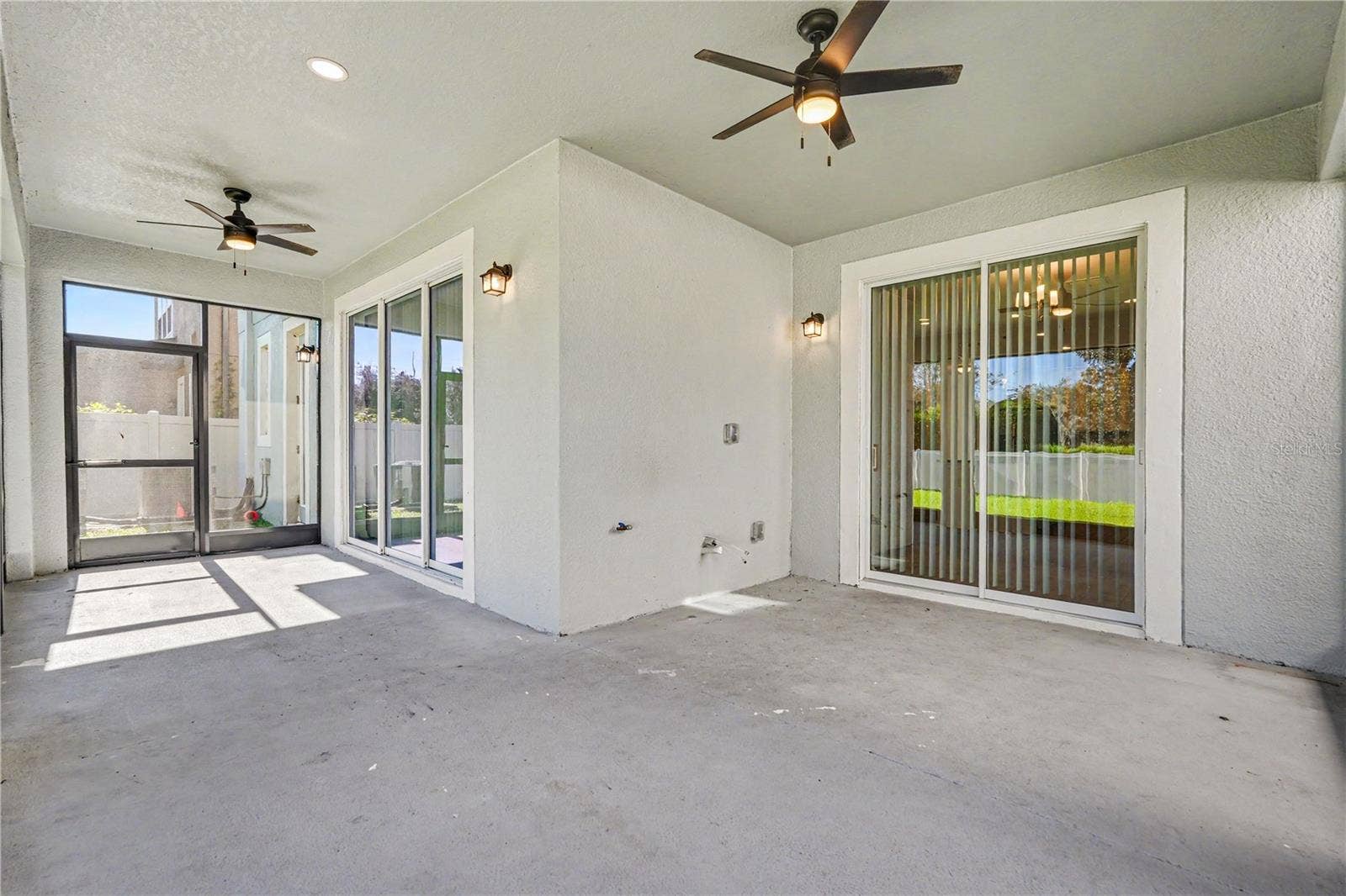 16012 SONOMA GROVE CIRCLE, Tampa, FL 33647