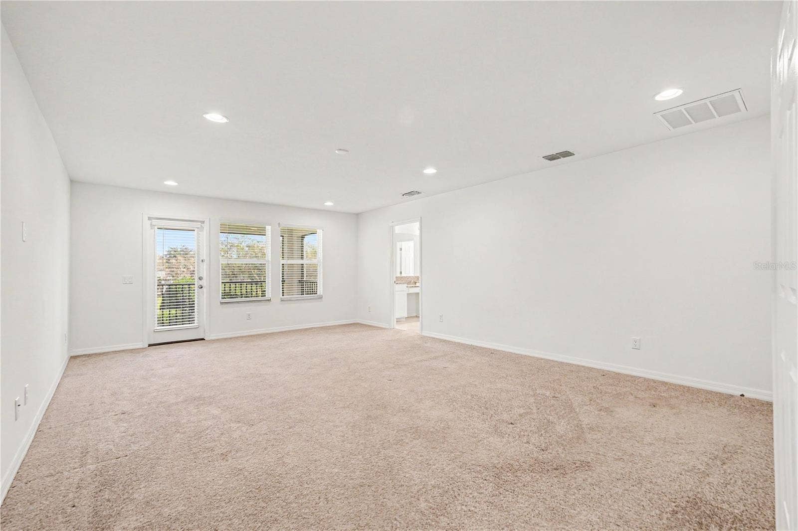 16012 SONOMA GROVE CIRCLE, Tampa, FL 33647