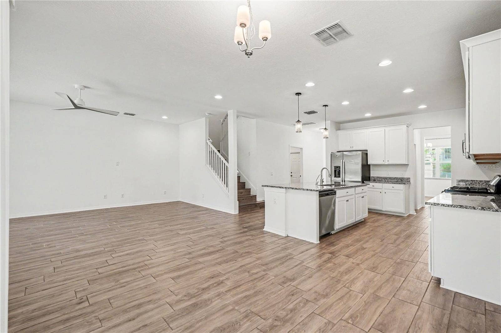16012 SONOMA GROVE CIRCLE, Tampa, FL 33647