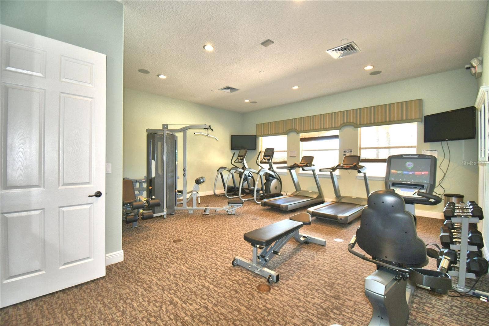 4258 JULIANA LAKE DRIVE, Auburndale, FL 33823 4258 JULIANA LAKE DRIVE, Auburndale, FL 33823