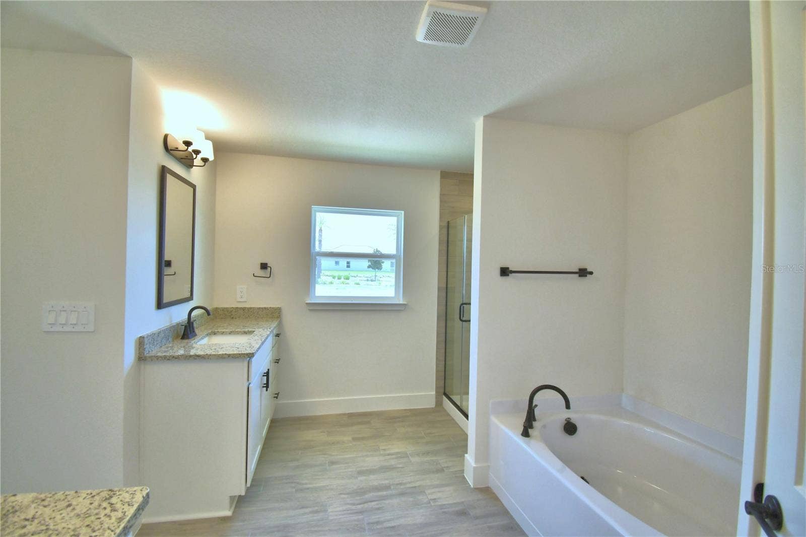 4258 JULIANA LAKE DRIVE, Auburndale, FL 33823 4258 JULIANA LAKE DRIVE, Auburndale, FL 33823
