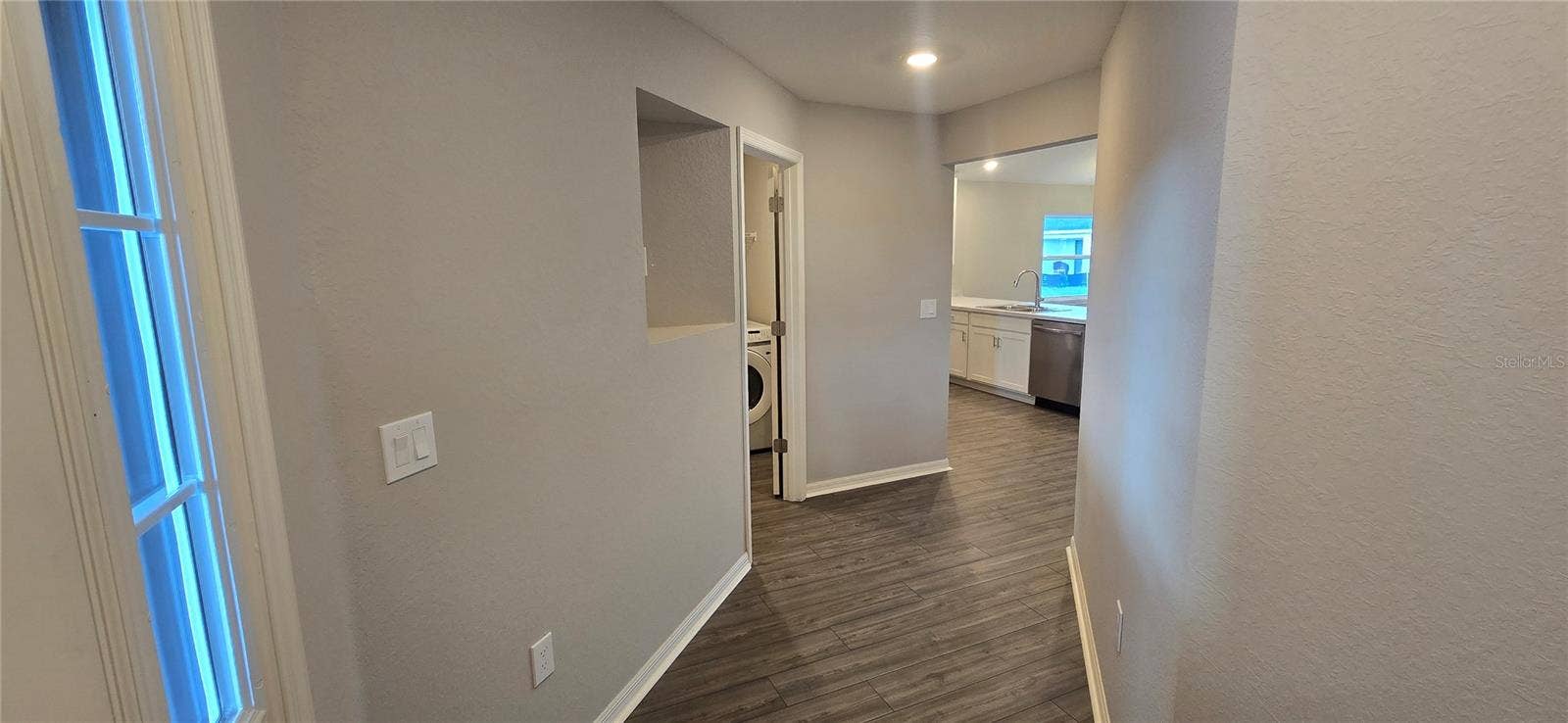 725 BAYSIDE BOULEVARD, Winter Haven, FL 33881 725 BAYSIDE BOULEVARD, Winter Haven, FL 33881