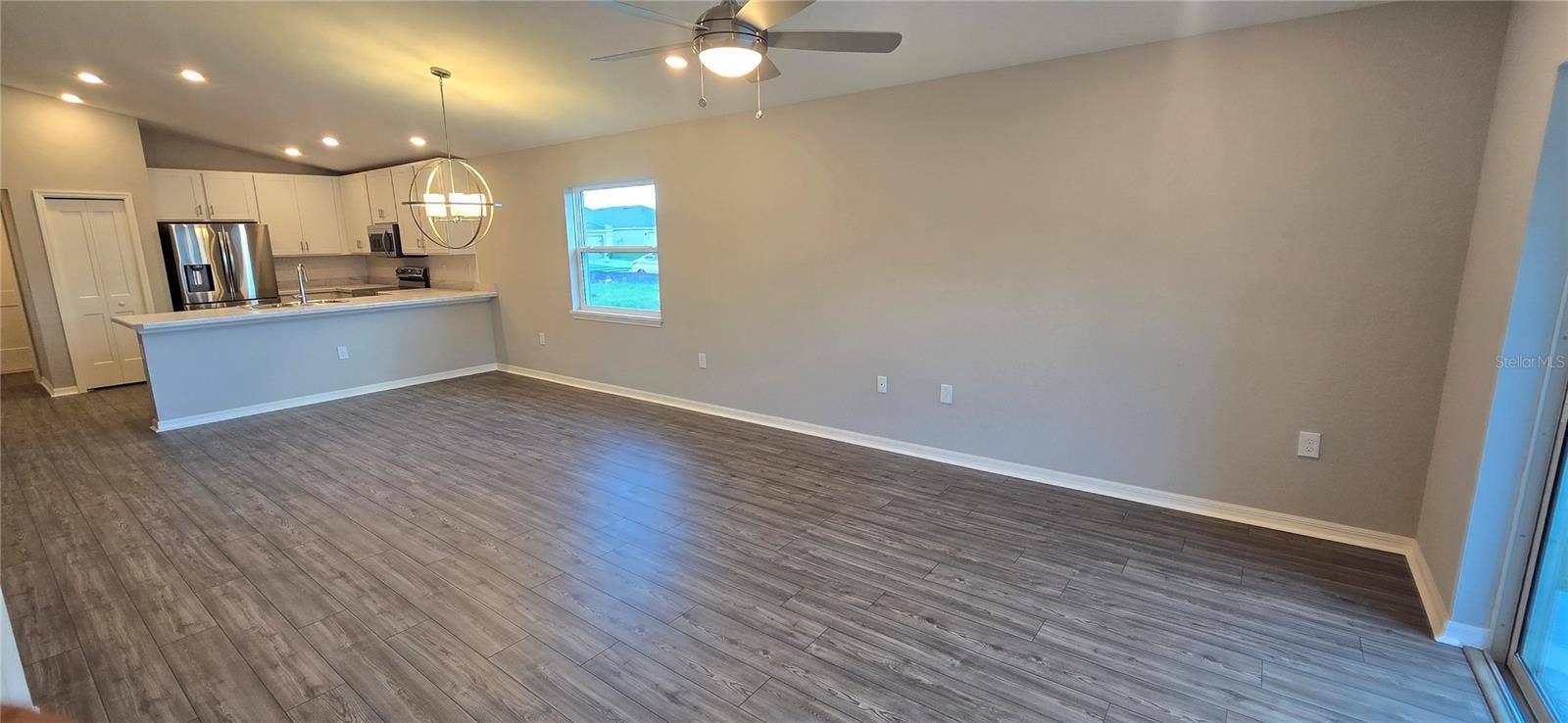 725 BAYSIDE BOULEVARD, Winter Haven, FL 33881 725 BAYSIDE BOULEVARD, Winter Haven, FL 33881