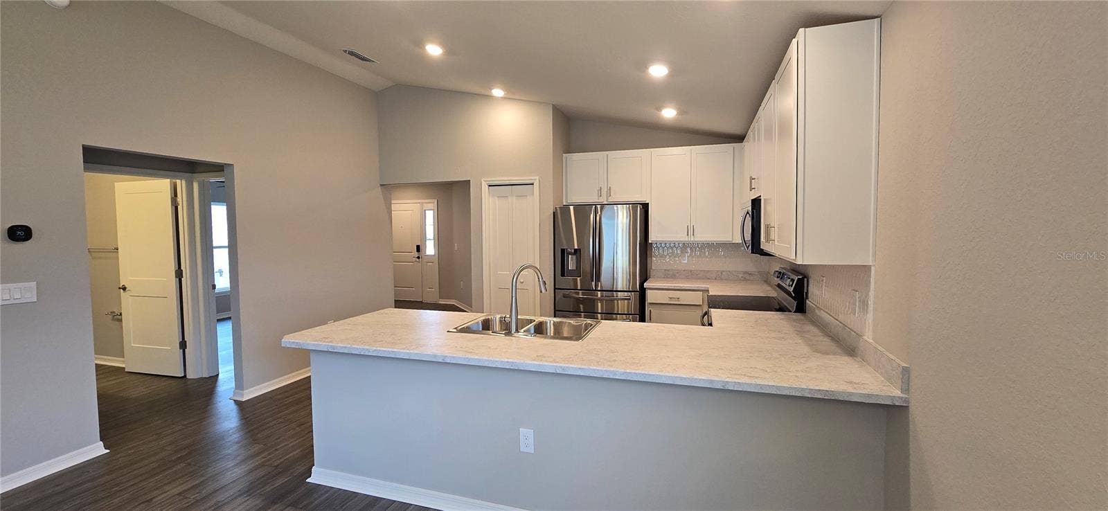 725 BAYSIDE BOULEVARD, Winter Haven, FL 33881 725 BAYSIDE BOULEVARD, Winter Haven, FL 33881