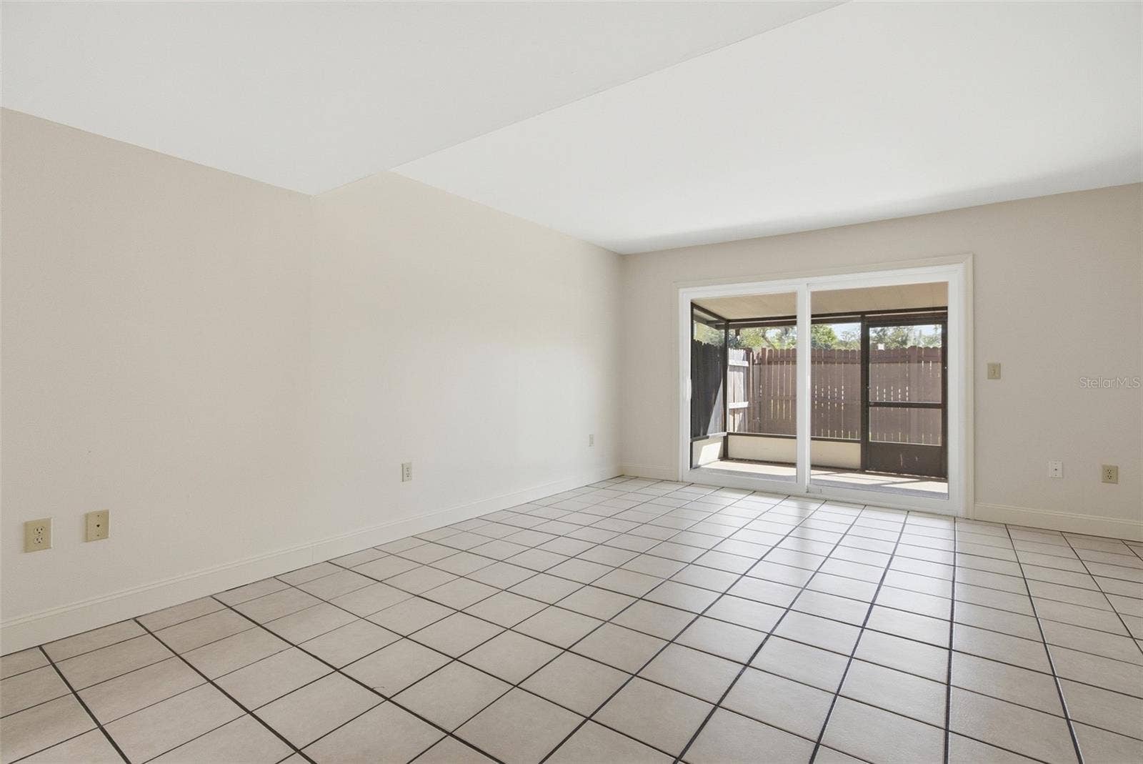 1920 E EDGEWOOD DRIVE, #E4, Lakeland, FL 33803 1920 E EDGEWOOD DRIVE, #E4, Lakeland, FL 33803