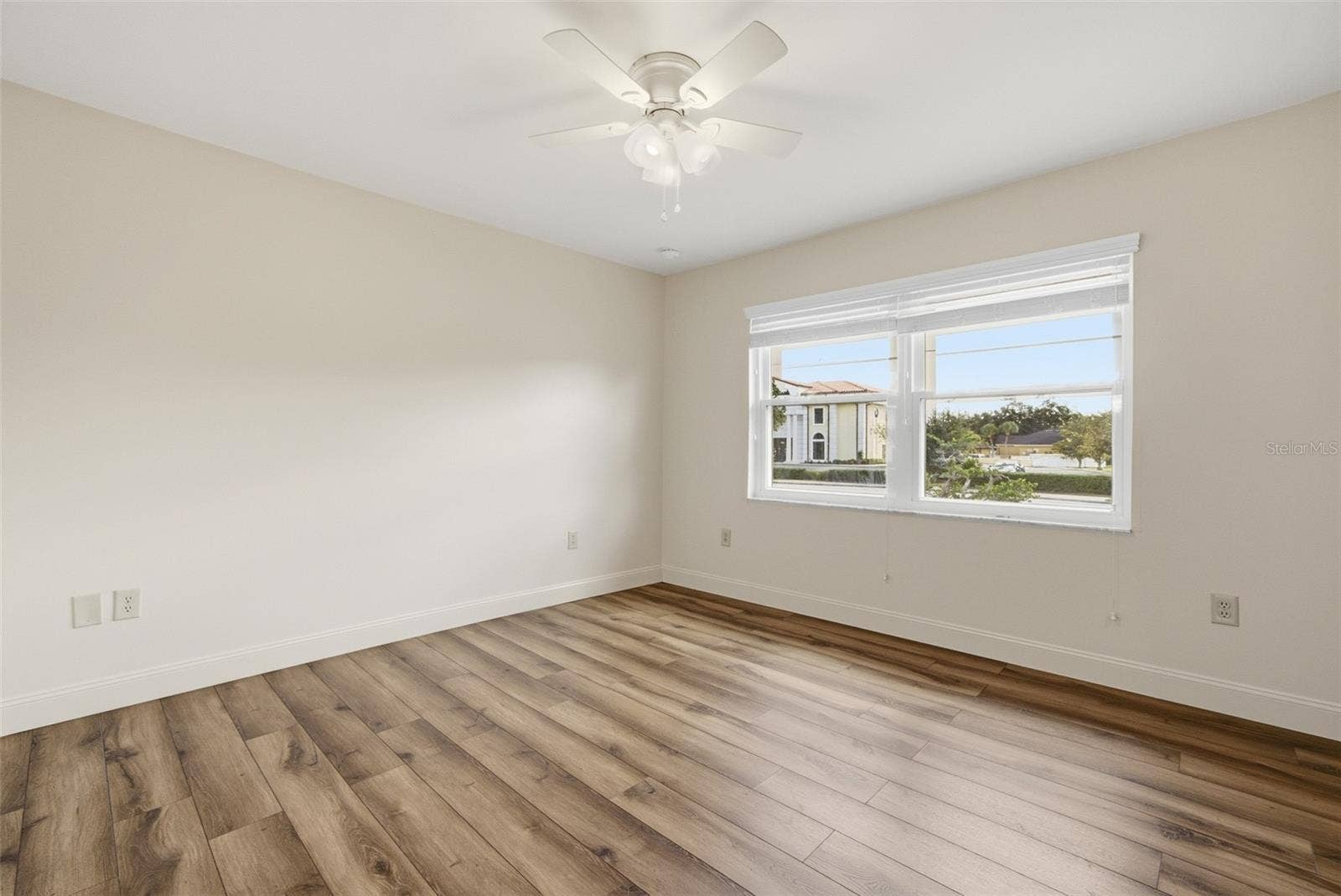 1920 E EDGEWOOD DRIVE, #E4, Lakeland, FL 33803 1920 E EDGEWOOD DRIVE, #E4, Lakeland, FL 33803