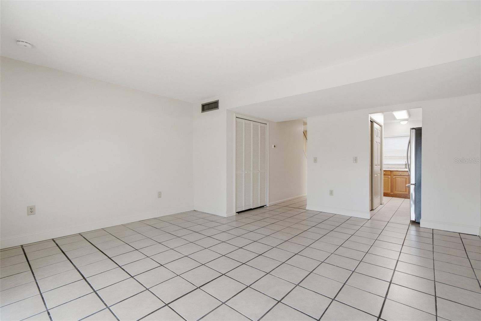 1920 E EDGEWOOD DRIVE, #E4, Lakeland, FL 33803 1920 E EDGEWOOD DRIVE, #E4, Lakeland, FL 33803