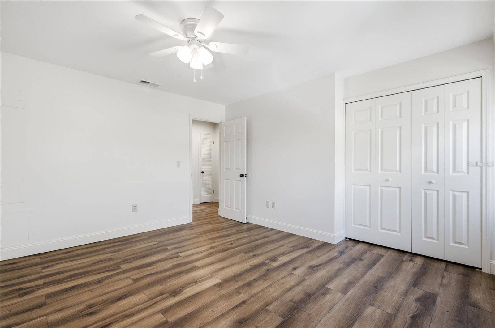 1920 E EDGEWOOD DRIVE, #E4, Lakeland, FL 33803 1920 E EDGEWOOD DRIVE, #E4, Lakeland, FL 33803