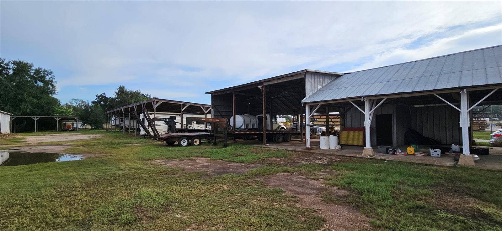 205 LAKE HAMILTON BOULEVARD, Winter Haven, FL 33881 205 LAKE HAMILTON BOULEVARD, Winter Haven, FL 33881