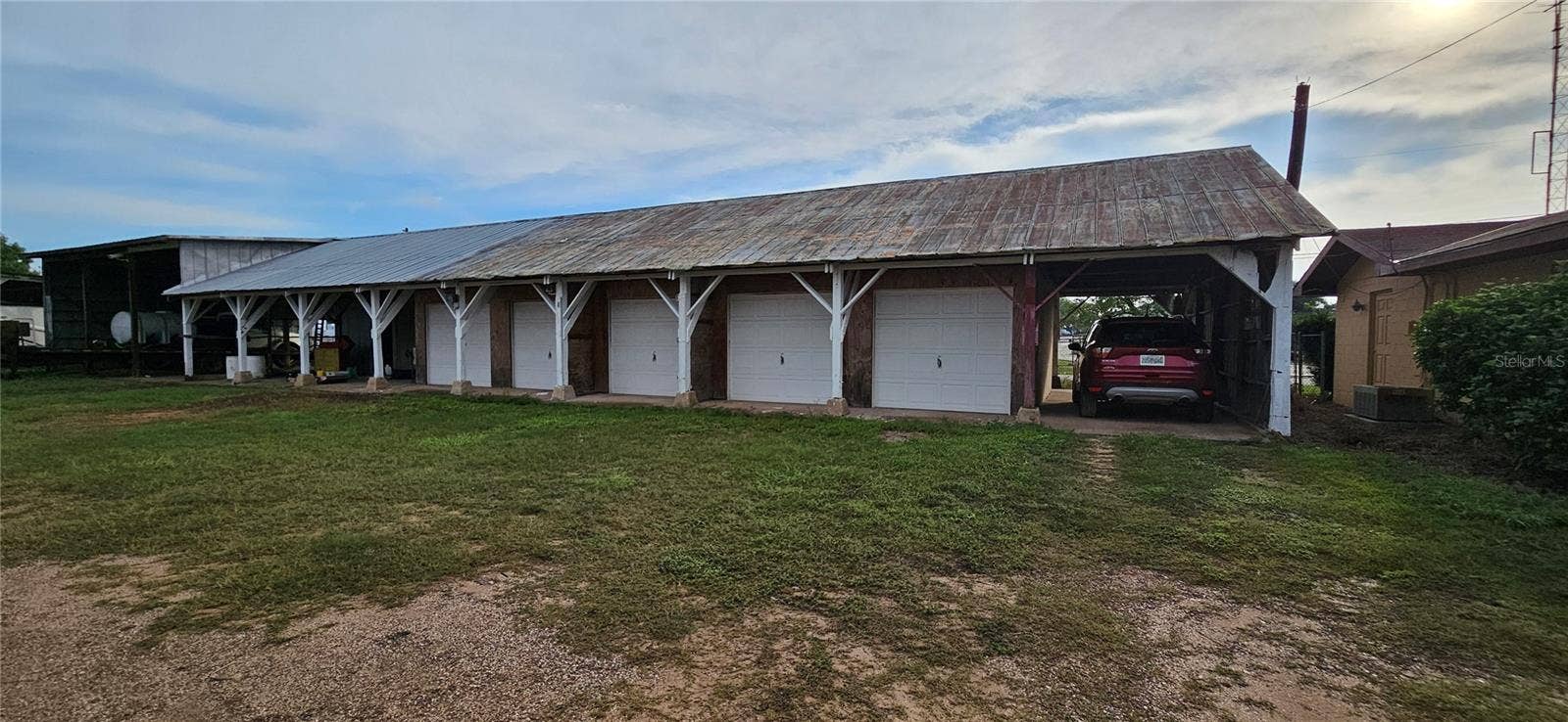 205 LAKE HAMILTON BOULEVARD, Winter Haven, FL 33881 205 LAKE HAMILTON BOULEVARD, Winter Haven, FL 33881