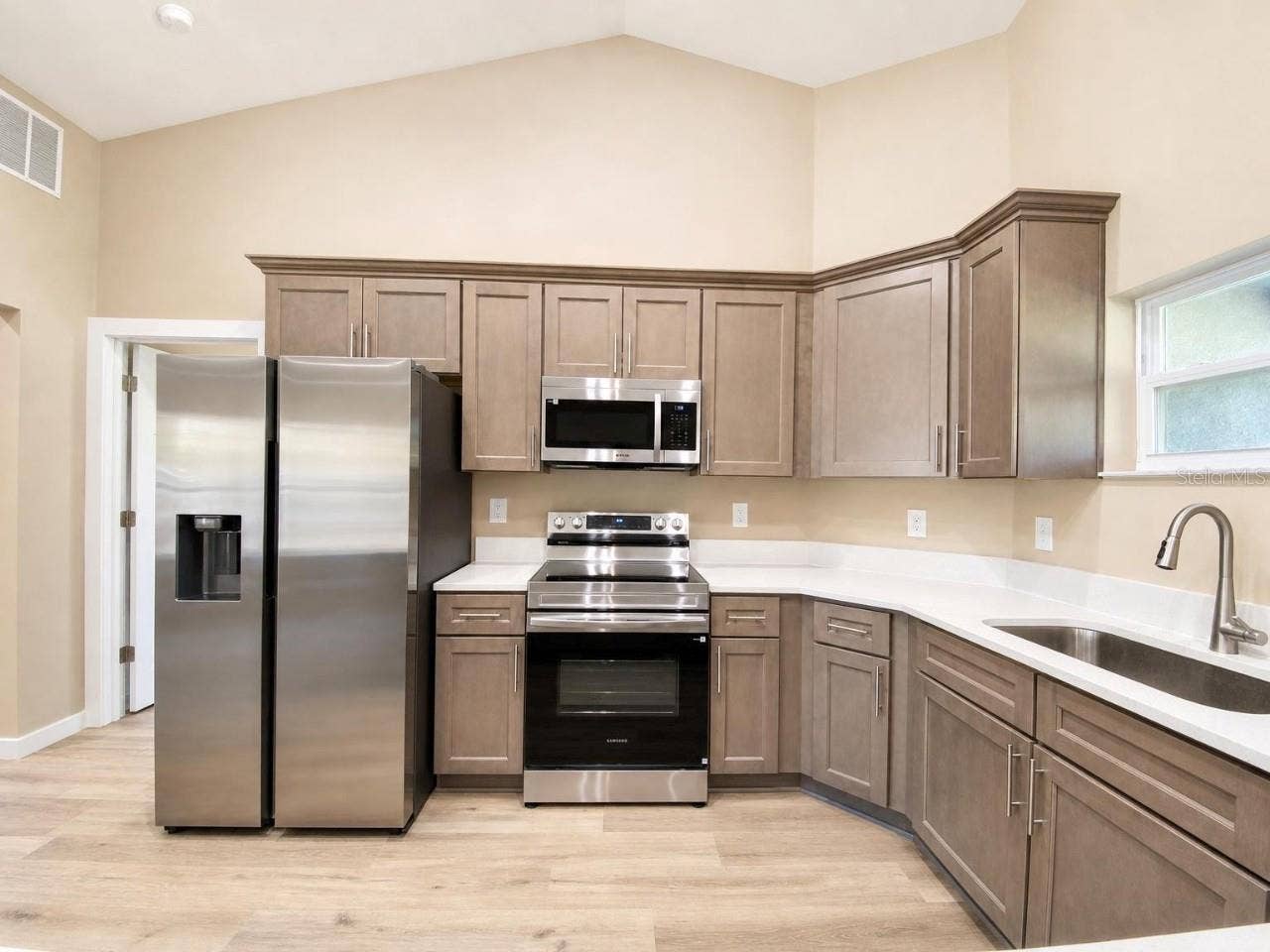 415 ELLERBE WAY, Lakeland, FL 33801