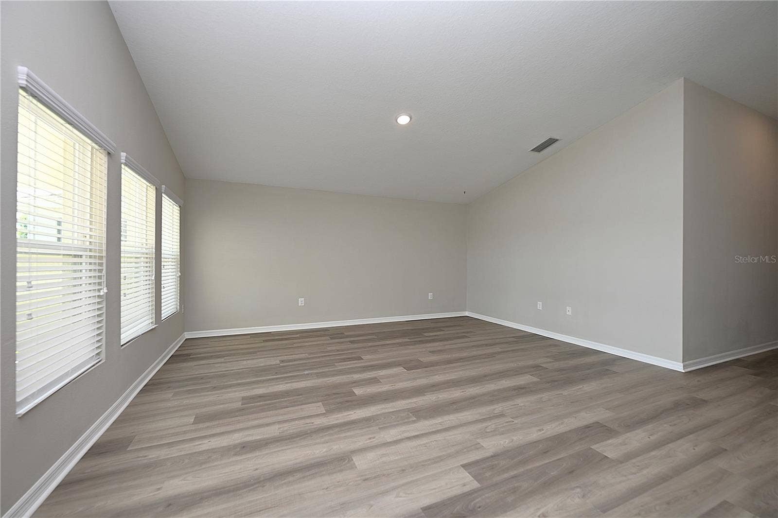 5511 ARLINGTON RIVER DRIVE, Lakeland, FL 33811