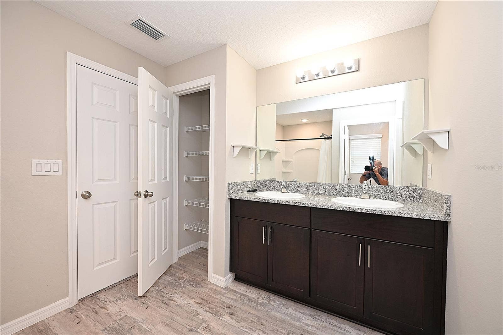 5511 ARLINGTON RIVER DRIVE, Lakeland, FL 33811