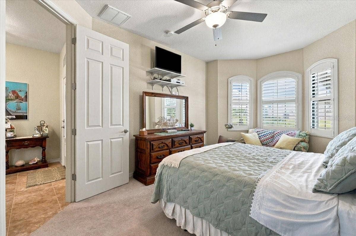 609 SAYGE DRIVE, Polk City, FL 33868 609 SAYGE DRIVE, Polk City, FL 33868